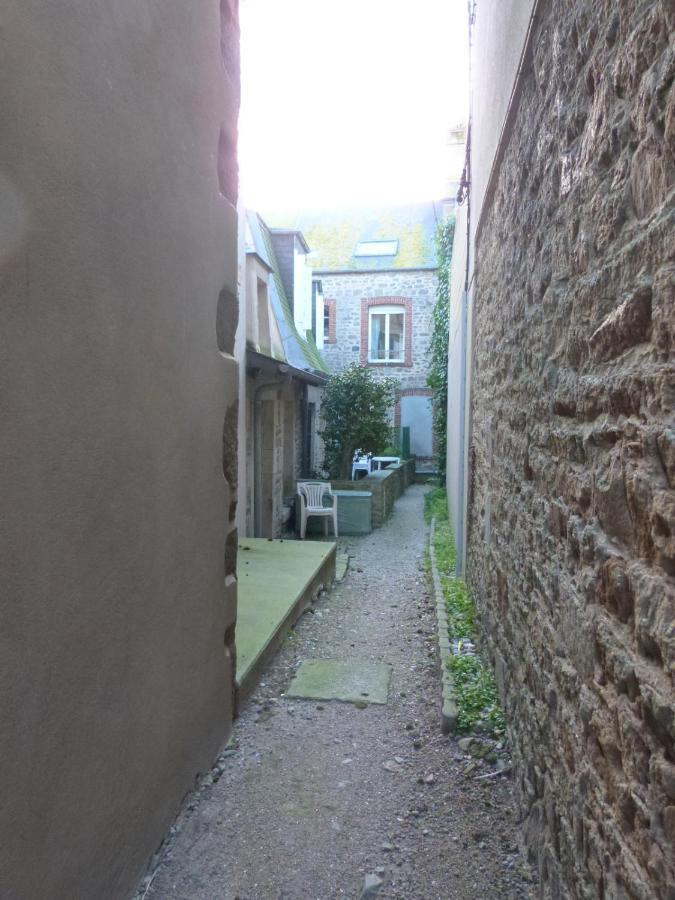 Quai Vauban Villa Saint-Vaast-la-Hougue Exterior photo